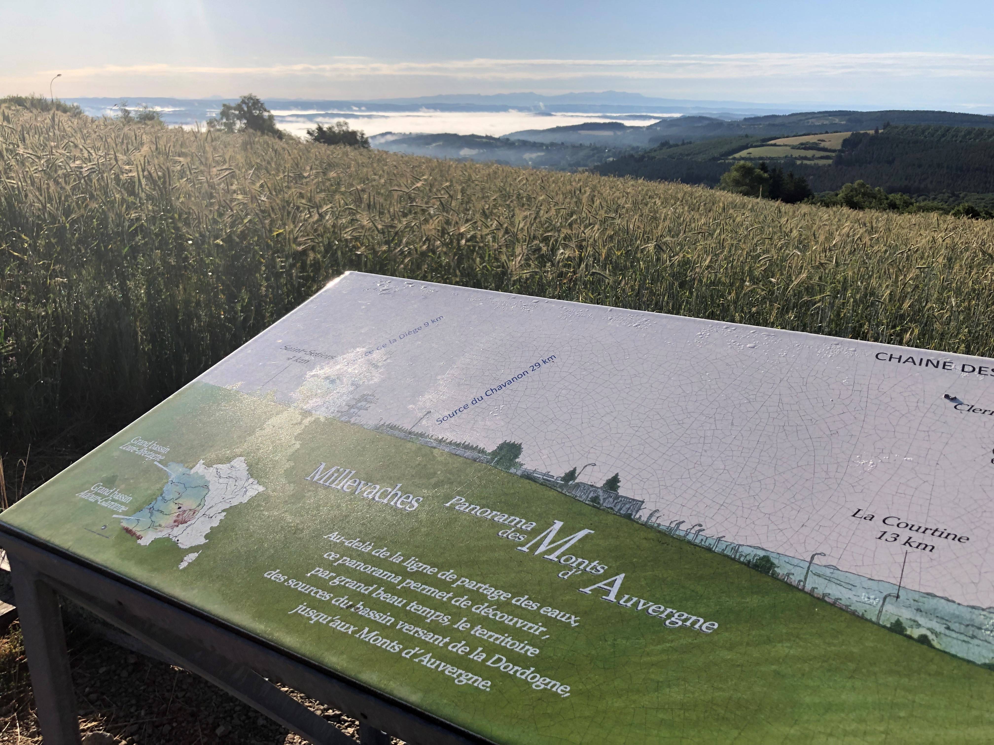 Photo de Panorama du Mont Audouze