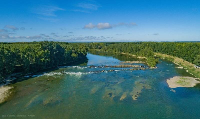 Photo de Les Roches de Reculé