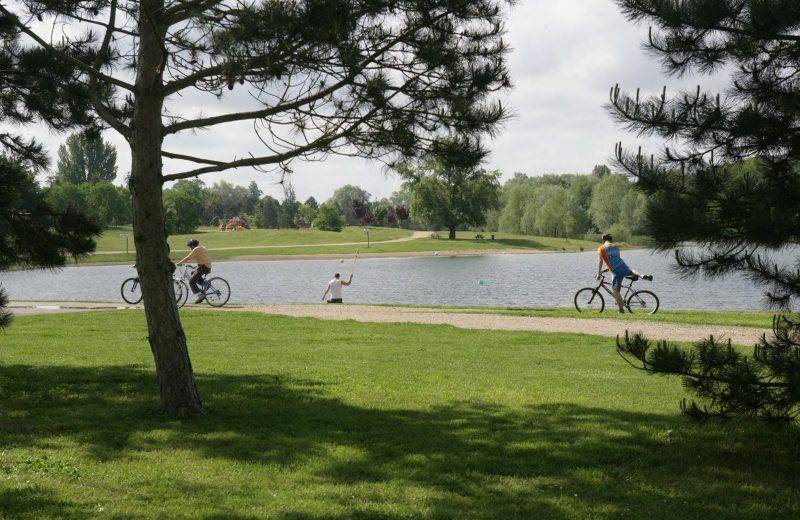 Photo de Le Lac de la Fôret