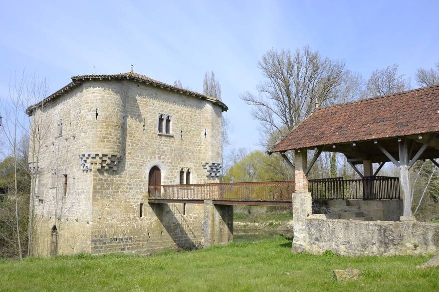 Photo de Moulin fortifié de Bagas