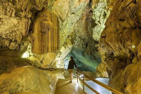 GROTTES du CERDON