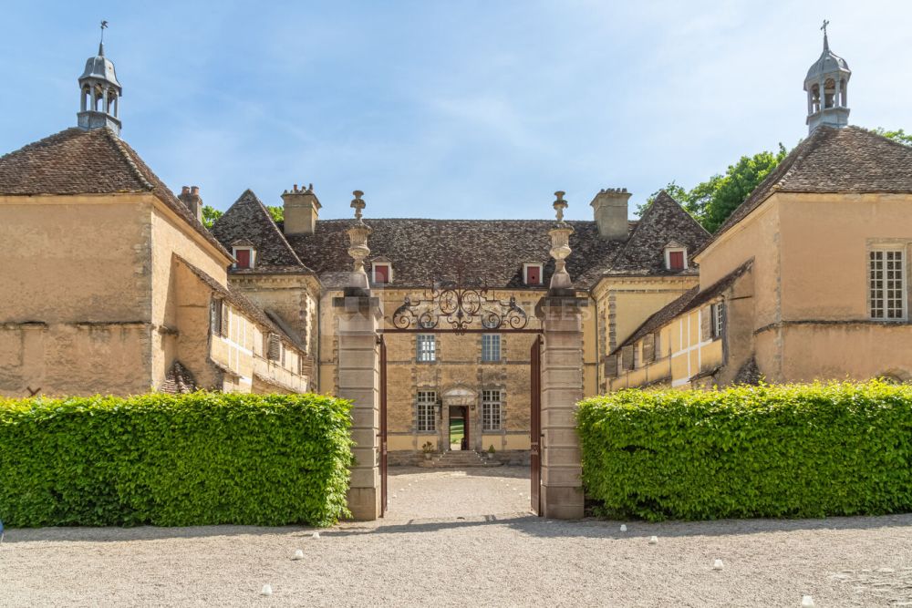 Chateau d'Entre-Deux-Monts