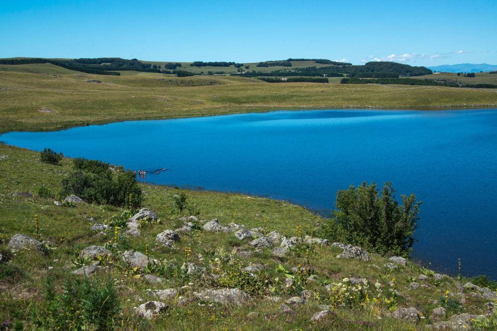 LAC DE BORN